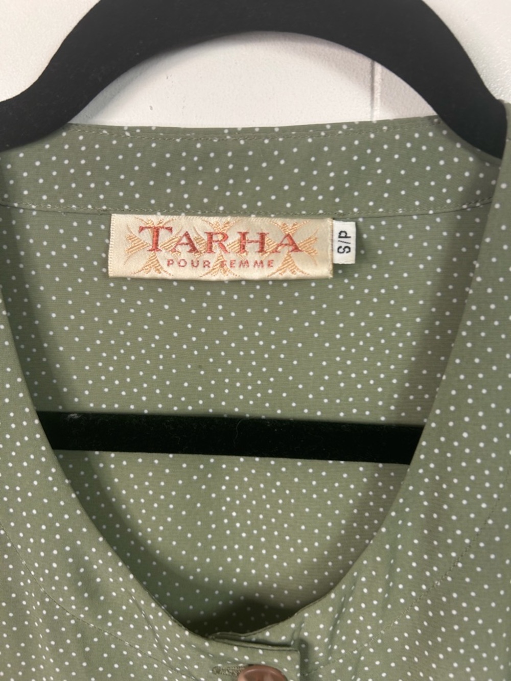 Vintage 90s Olive Green Polka Dot Blouse Office Minimalist Button Top size Small - Picture 10 of 13